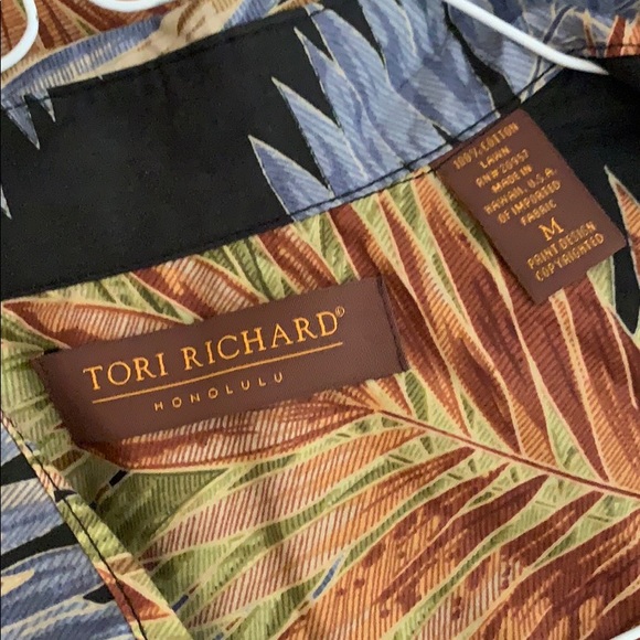 NWOT Tori Richard Men’s Hawaiian Shirt size M - Picture 3 of 4